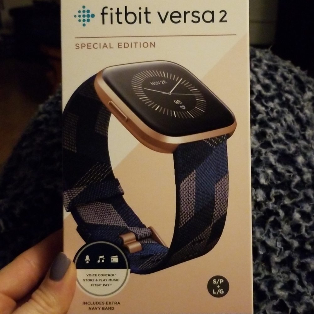 ****SOLD ****Fitbit versa 2 SPECIAL EDITION